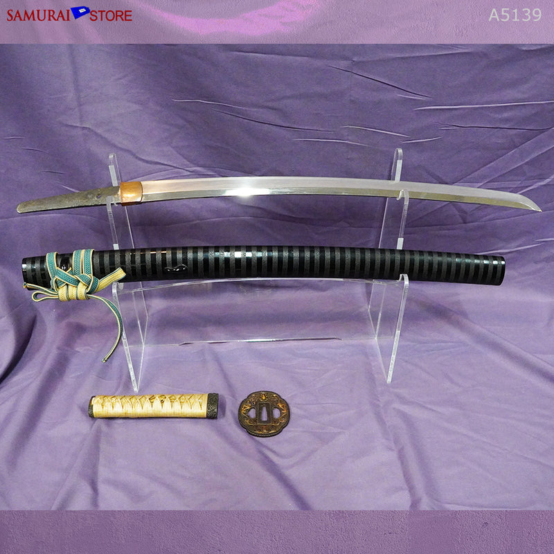 A5139 Pair of antique Daisho Katana & Wakizashi w/ NBTHK Hozon certificates