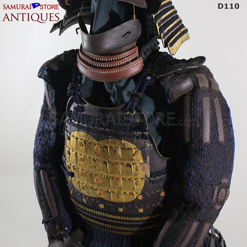 D110 Antique suit of armor Edo Period w/ Certificate